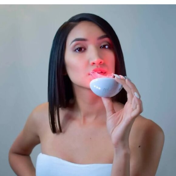 New $125 Revive Lip Care Enhancer Device For Fuller Plumper Lips Less Wrinkles - Picture 2 of 10